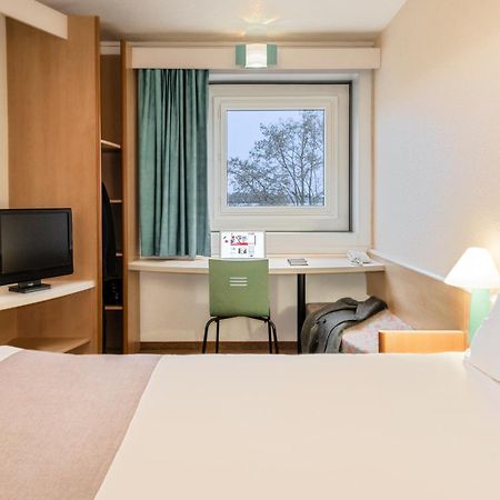 Ibis Paris Pantin Eglise Hotell Exteriör bild